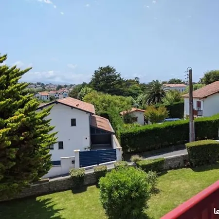 Apartment Vues Et Montagne *
